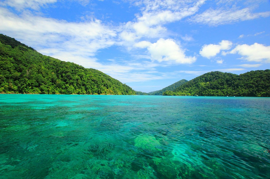 GROUPE D'ÎLES SURIN.jpg GROUPE D'ÎLES SURIN.jpg